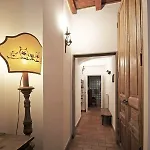 Monti Bespoke * Rome