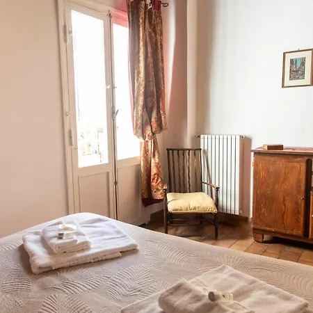 Monti Bespoke Apartmán *