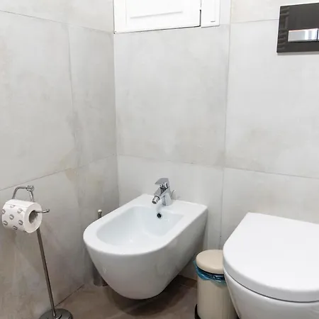 Monti Bespoke Apartmán *